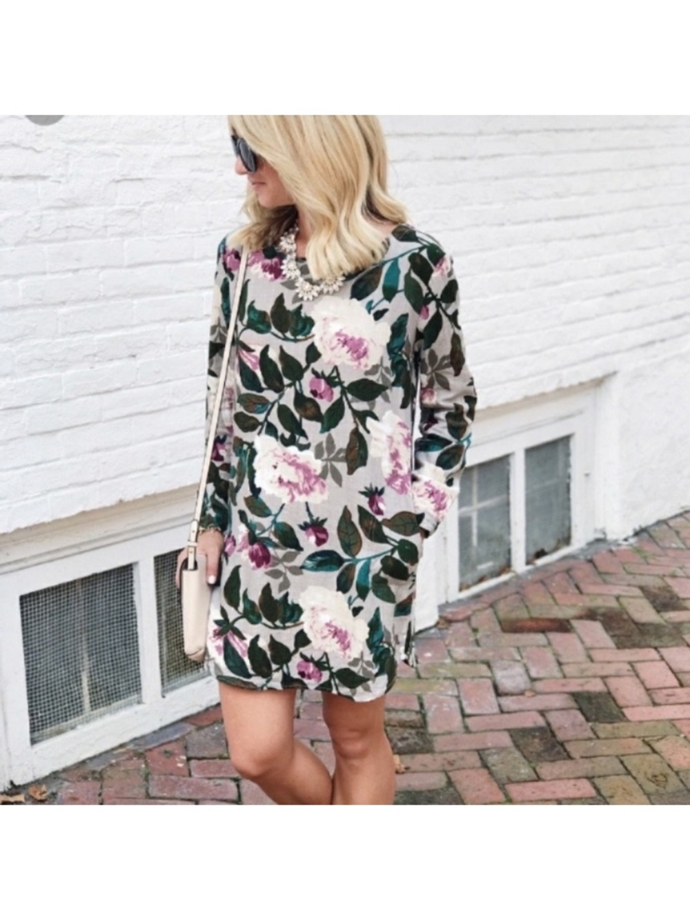 ROMWE Floral Mini Shift Dress With Long Sleeves in Ivory, Green and Pink